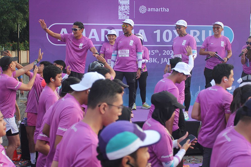 Menparekraf Sandiaga Uno bersama Amartha Ajak 3.000 Peserta Lari 10 K - Bagian 2
