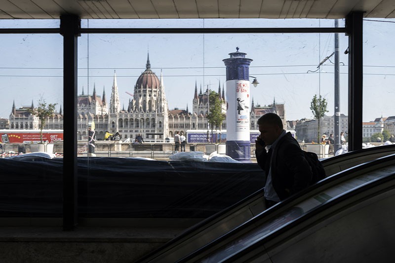 Sungai Danube Meluap Gedung Parlemen Hungaria Nyaris Terendam Banjir - Bagian 3