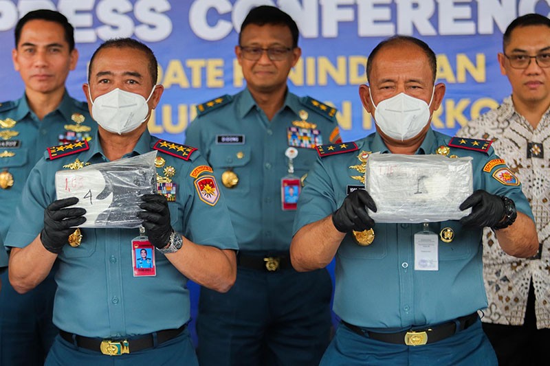 Koarmada Gagalkan Penyelundupan 84,75 Kg Kokain, Barbuk Langsung Dimusnahkan - Bagian 1