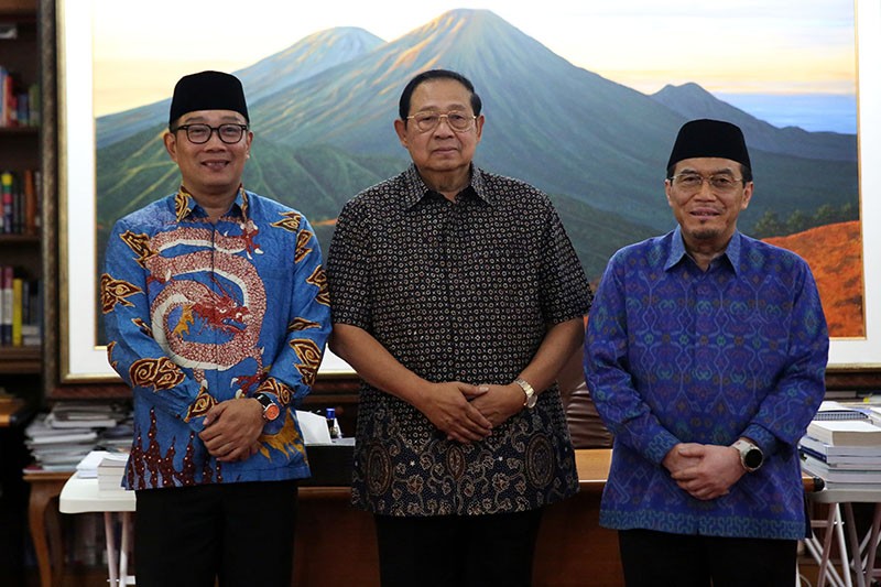 Ridwan Kamil-Suswono Disambut Hangat SBY saat Silaturahmi ke Cikeas - Bagian 3
