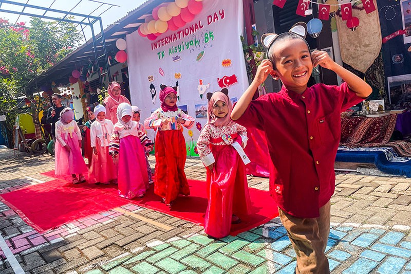 Mengenal 5 Negara Sahabat Sejak Dini - Bagian 3