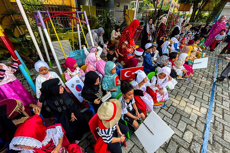 Mengenal 5 Negara Sahabat Sejak Dini - Bagian 2