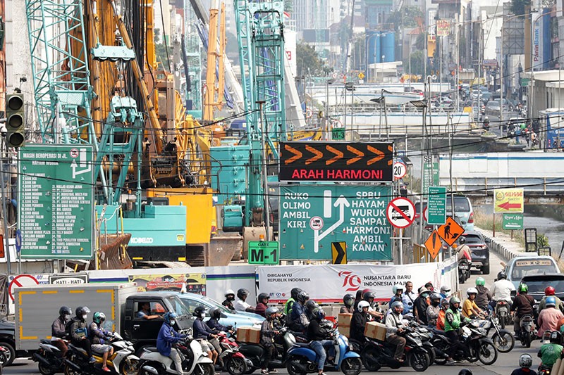 Progres Pembangunan MRT Jakarta Fase 2 di Kawasan Harmoni - Bagian 1