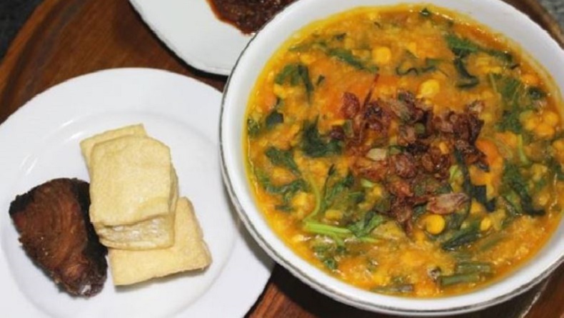 title 10 Tempat Sarapan di Manado, Pilihan Menu Tinutuan, Nasi Kuning hingga Biapong 10 Tempat Sarapan di Manado, Pilihan Menu Tinutuan, Nasi Kuning hingga Biapong