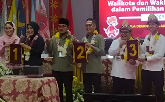 title Pilwalkot Palembang 2024, Fitrianti-Nandriani Usungan Perindo Dapat Nomor Urut 1 Pilwalkot Palembang 2024, Fitrianti-Nandriani Usungan Perindo Dapat Nomor Urut 1