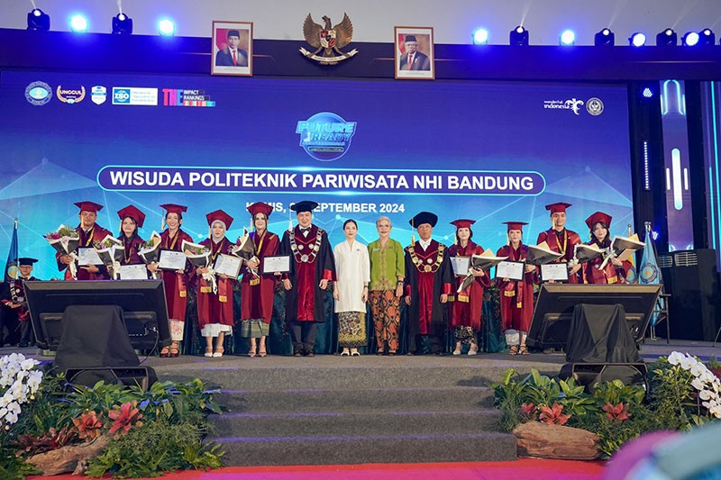 Wamenparekraf Angela Tanoesoedibjo: Sektor Pariwisata dan Ekonomi Kreatif Berkembang Pesat - Bagian 5