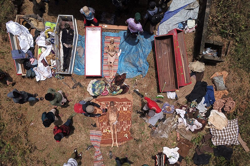 Tradisi Manene Toraja, Ritual Adat Membersihkan Jasad untuk Menghormati Leluhur - Bagian 1