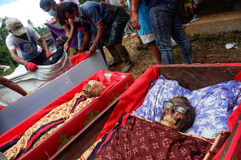 Tradisi Manene Toraja, Ritual Adat Membersihkan Jasad untuk Menghormati Leluhur - Bagian 7