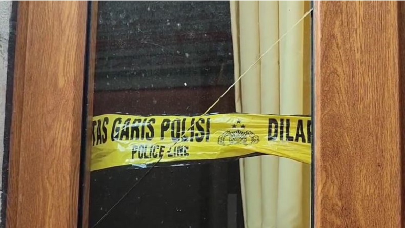 title Suami Istri Ditemukan Tewas dalam Kamar Rumah di Denpasar Bali, Ada Luka Tusukan Suami Istri Ditemukan Tewas dalam Kamar Rumah di Denpasar Bali, Ada Luka Tusukan