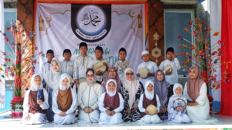Anak SD di Makassar Belajar Meneladani Sifat-Sifat Rasulullah - Bagian 4