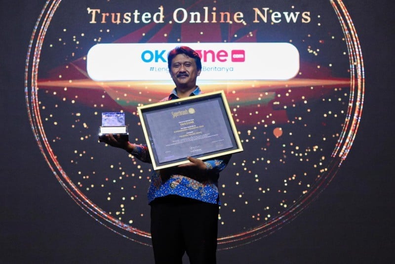 Top! vozpublica TV dan Okezone Raih Penghargaan Superbrands - Bagian 4