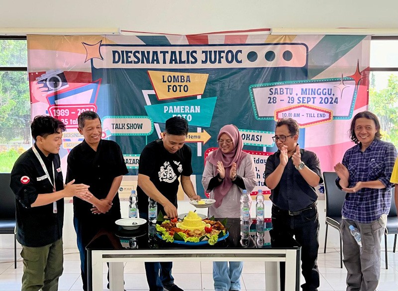 Pameran Foto Dies Natalis 35 Tahun Jufoc Universitas Muhammadiyah Malang - Bagian 4