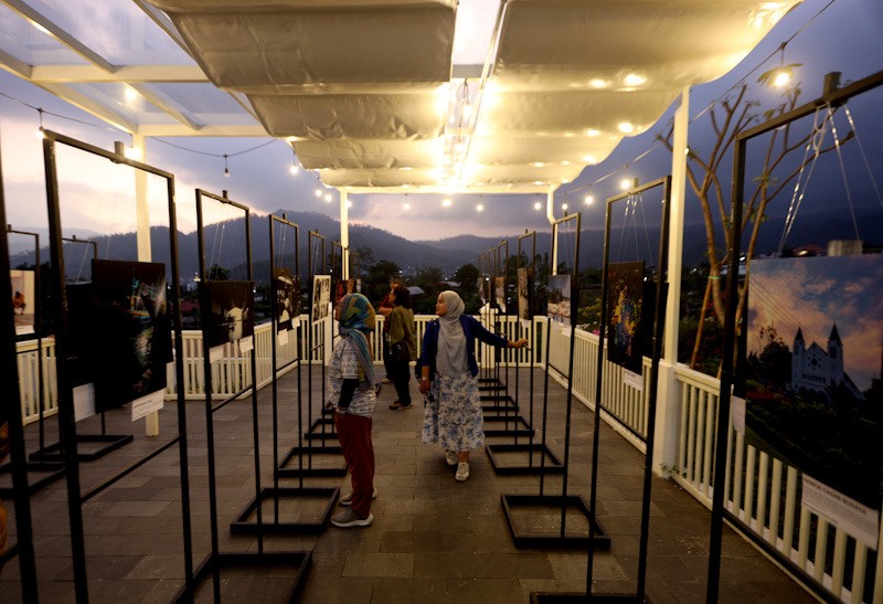 Pameran Foto Dies Natalis 35 Tahun Jufoc Universitas Muhammadiyah Malang - Bagian 3