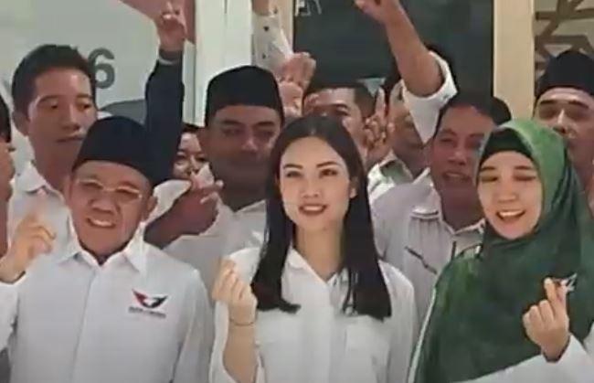 title Dikunjungi Angela Tanoesoedibjo, Cakada di NTB Termotivasi Menangkan Pilkada 2024 Dikunjungi Angela Tanoesoedibjo, Cakada di NTB Termotivasi Menangkan Pilkada 2024