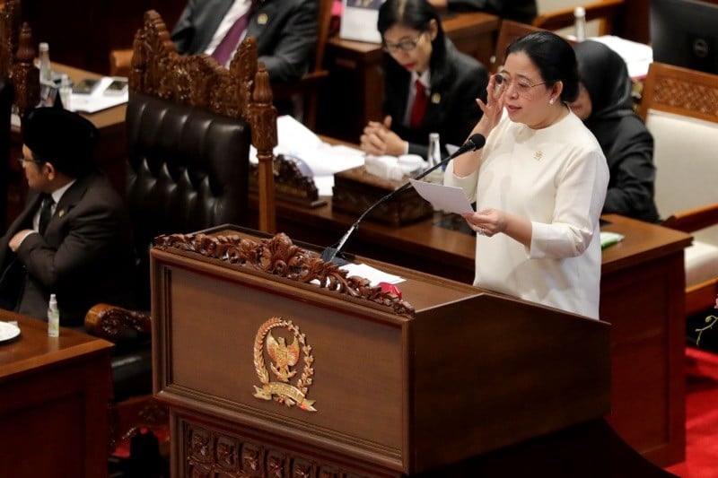 Ekspresi Puan Maharani Menangis saat Pidato Terakhir sebagai Ketua DPR 2019-2024 - Bagian 3