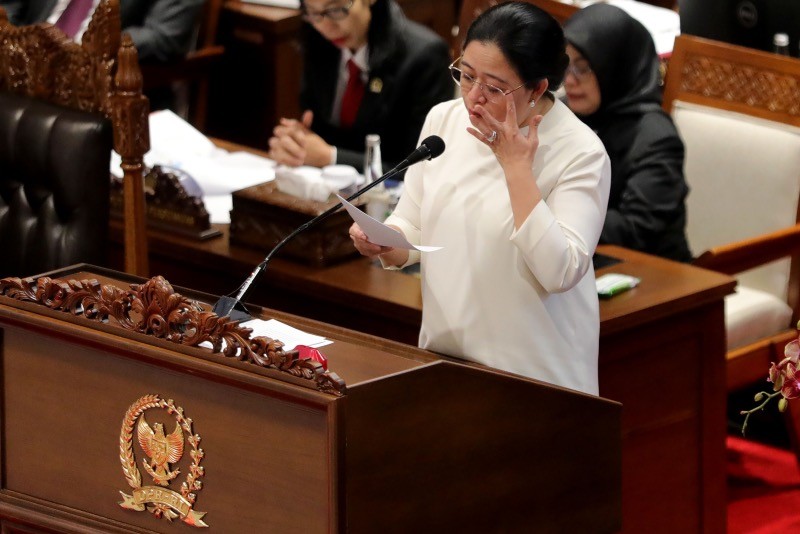 Ekspresi Puan Maharani Menangis saat Pidato Terakhir sebagai Ketua DPR 2019-2024 - Bagian 1