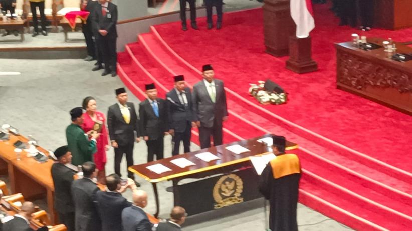 Puan Maharani Kembali Ditunjuk Jadi Ketua DPR - Bagian 2