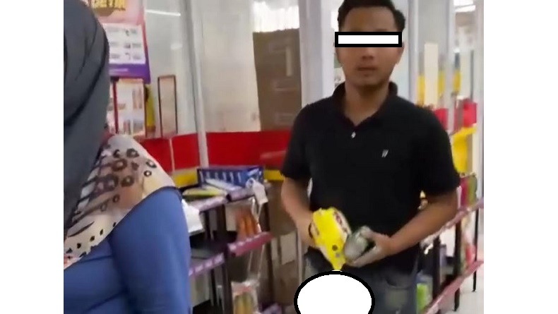 Viral Aksi Pria di Bandarlampung Turun dari Mobil Pamer Kelamin di Minimarket