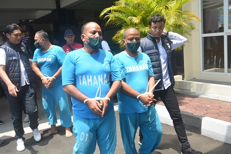 Tampang Bos Debt Collector Anggiat Marpaung dan Kompolotan Ditangkap Polisi - Bagian 1