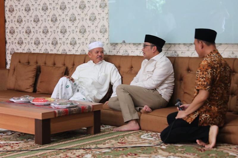 Ridwan Kamil Dapat Wejangan Bila Terpilih Pimpin Jakarta - Bagian 2