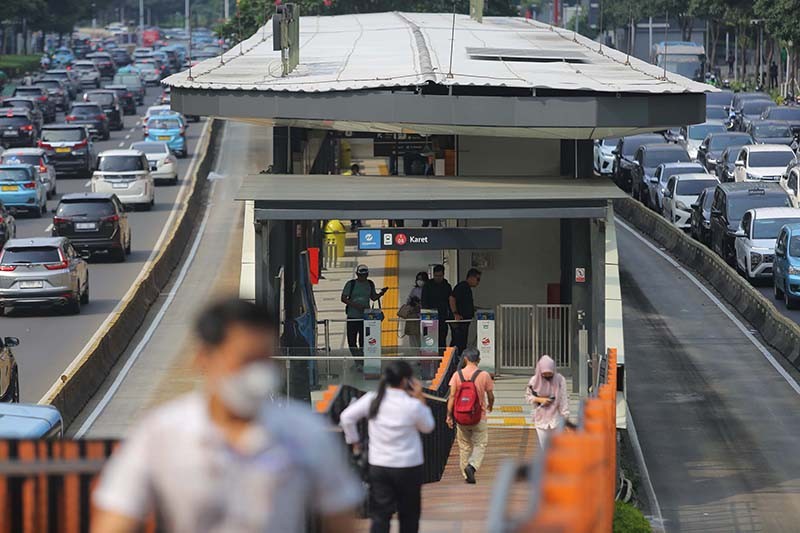 Tarif Transjakarta dan LRT Jakarta Rp1 saat HUT TNI - Bagian 4