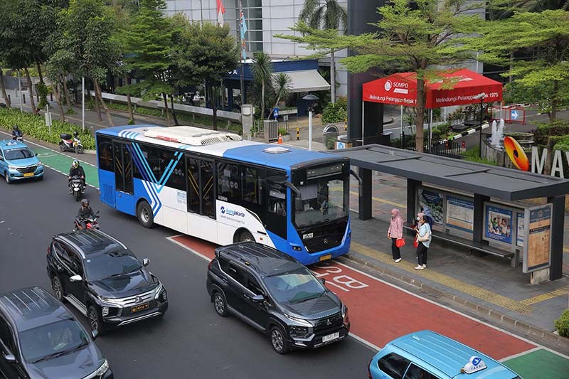 Tarif Transjakarta dan LRT Jakarta Rp1 saat HUT TNI - Bagian 3