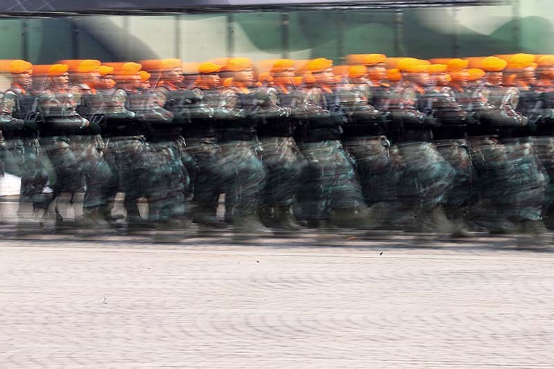 Gagahnya Prajurit TNI saat Defile Pasukan - Bagian 6