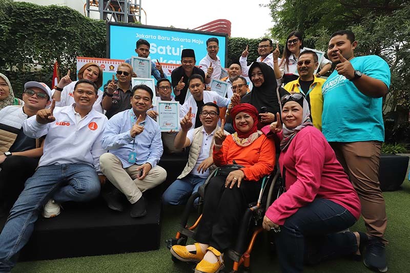 Deklarasi Relawan Gabungan RIDO Siap Menangkan Ridwan Kamil-Suswono - Bagian 5