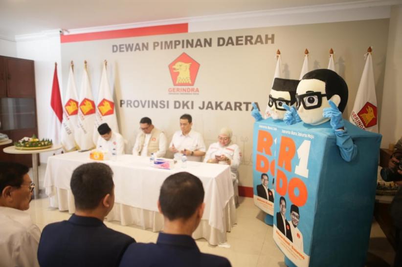 Jelang Debat Cagub, Ridwan Kamil Minta Doa dari Masyarakat Jakarta - Bagian 4