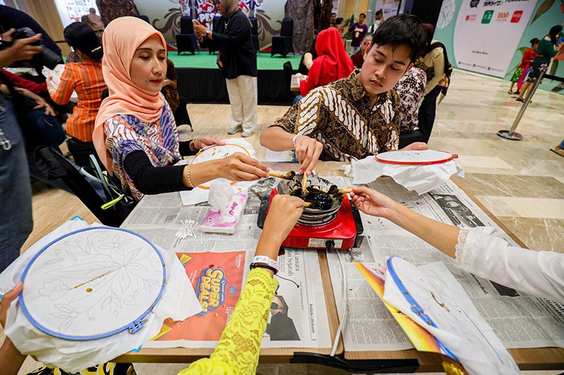 Pesona Eksotik Jawa Tampilkan Batik sebagai Warisan Budaya - Bagian 3