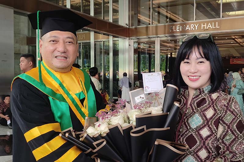 Pengacara Kondang Krisna Murti Raih Gelar Doktor Universitas Jayabaya dengan Predikat Cumlaude - Bagian 3