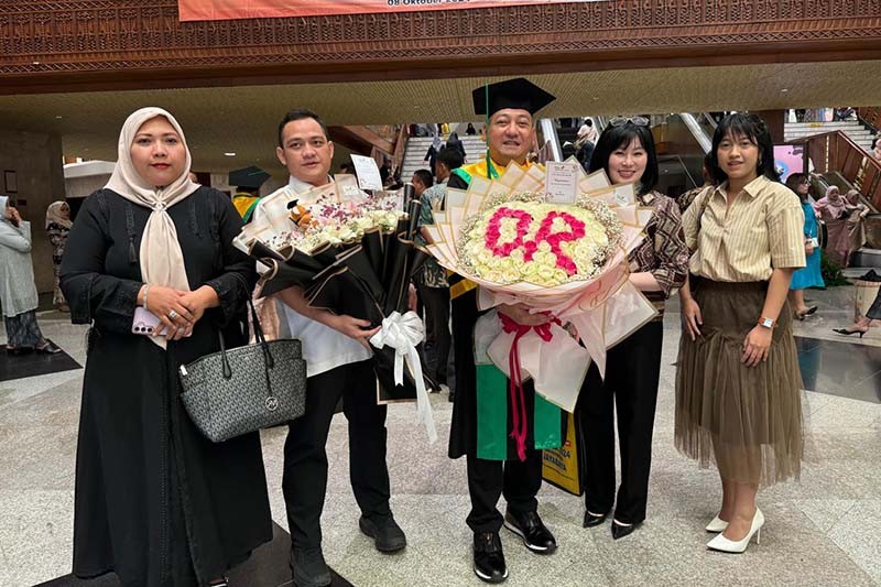 Pengacara Kondang Krisna Murti Raih Gelar Doktor Universitas Jayabaya dengan Predikat Cumlaude - Bagian 4