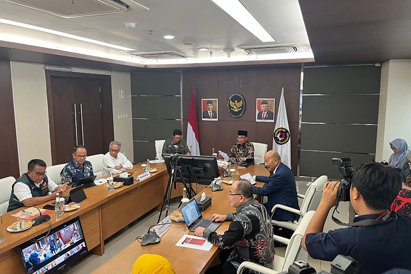 Menko PMK Pimpin Rakor Bantuan Kemanusiaan - Bagian 4