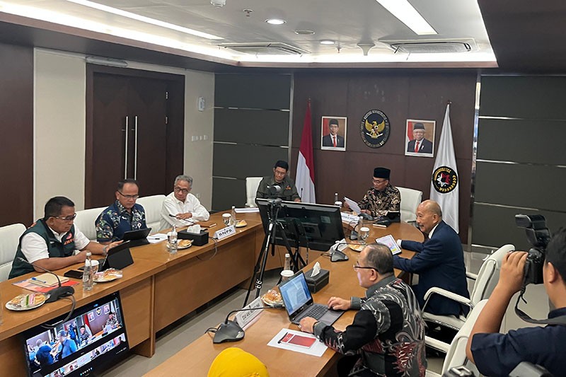 Menko PMK Pimpin Rakor Bantuan Kemanusiaan - Bagian 1