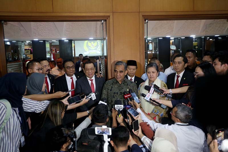 Rapat Pimpinan MPR Bahas Persiapan Pelantikan Presiden dan Wakil Presiden - Bagian 4