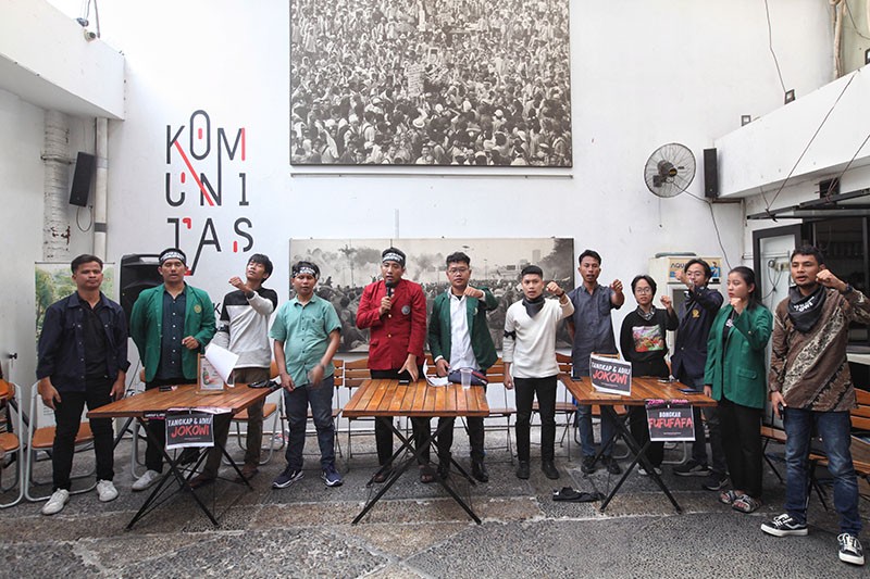 Pernyataan Sikap Mahasiswa Jelang Pemerintahan Jokowi Lengser  - Bagian 6