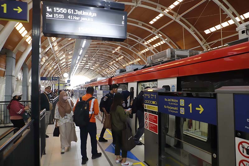 5,97 Juta Orang Naik LRT Jabodebek hingga Kuartal III 2024 - Bagian 2