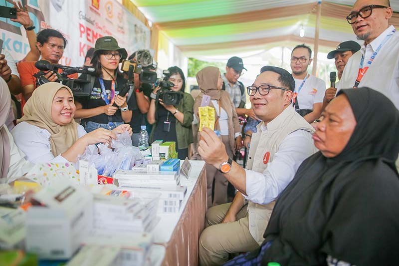 Ridwan Kamil Blusukan, Jajal Layanan Pengobatan Gratis di Kebon Jeruk - Bagian 3