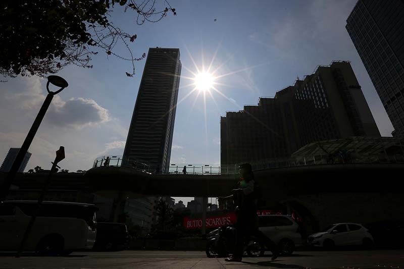 Waspada! Dampak Badai Matahari Ganggu Sinyal GPS hingga Ledakan Trafo Listrik - Bagian 4