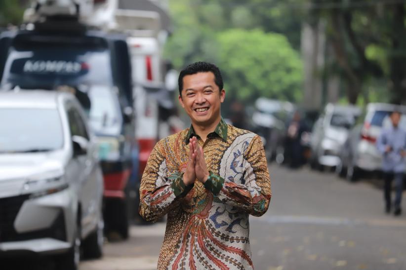 Mantan Vokalis Nidji, Atlet Bulu Tangkis, Pengacara Kondang Merapat ke Kediaman Prabowo - Bagian 3