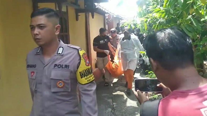 title Ngawi Gempar, Nenek 78 Tahun Tewas dengan Tangan Terikat dan Mulut Tersumpal Ngawi Gempar, Nenek 78 Tahun Tewas dengan Tangan Terikat dan Mulut Tersumpal