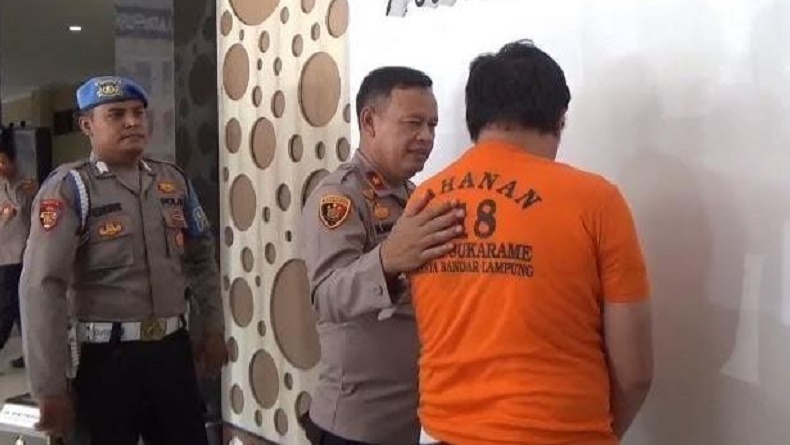 title Waduh, 75 Mahasiswa di Bandarlampung Jadi Korban Penipuan Modus Sewa Kos Murah Waduh, 75 Mahasiswa di Bandarlampung Jadi Korban Penipuan Modus Sewa Kos Murah