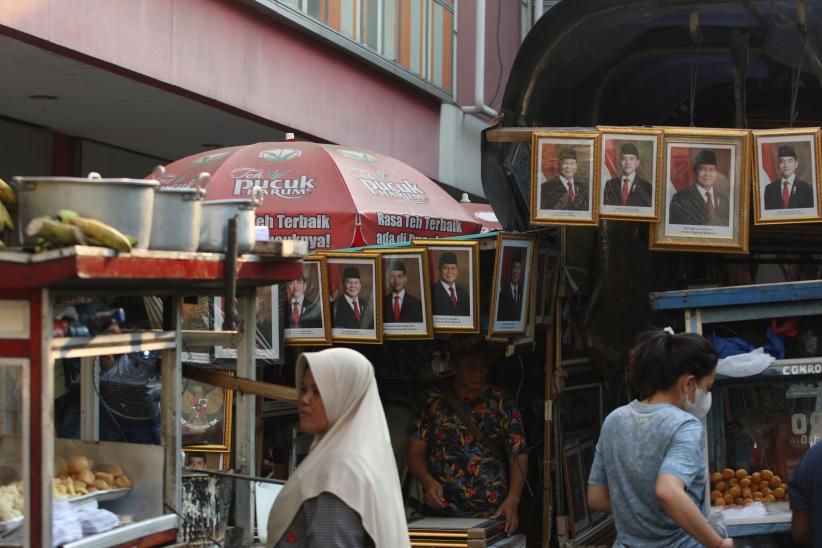 Berburu Pigura Foto Presiden Wapres Prabowo-Gibran - Bagian 6