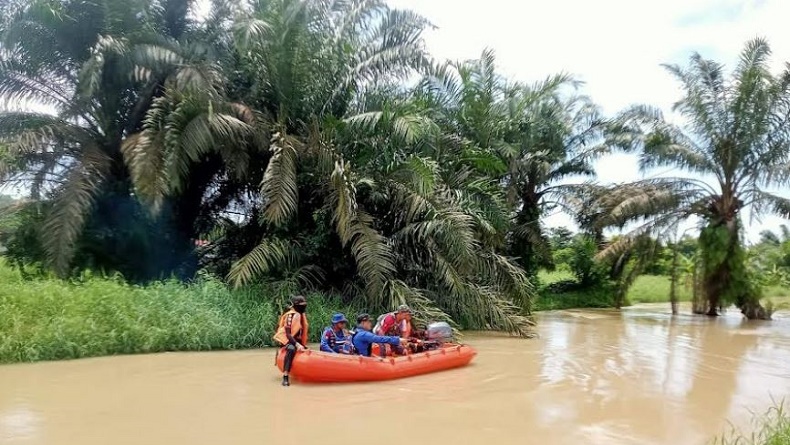 title Hilang 2 Hari, Bocah di Pelalawan Riau Ditemukan Tewas Tenggelam di Sungai Hilang 2 Hari, Bocah di Pelalawan Riau Ditemukan Tewas Tenggelam di Sungai