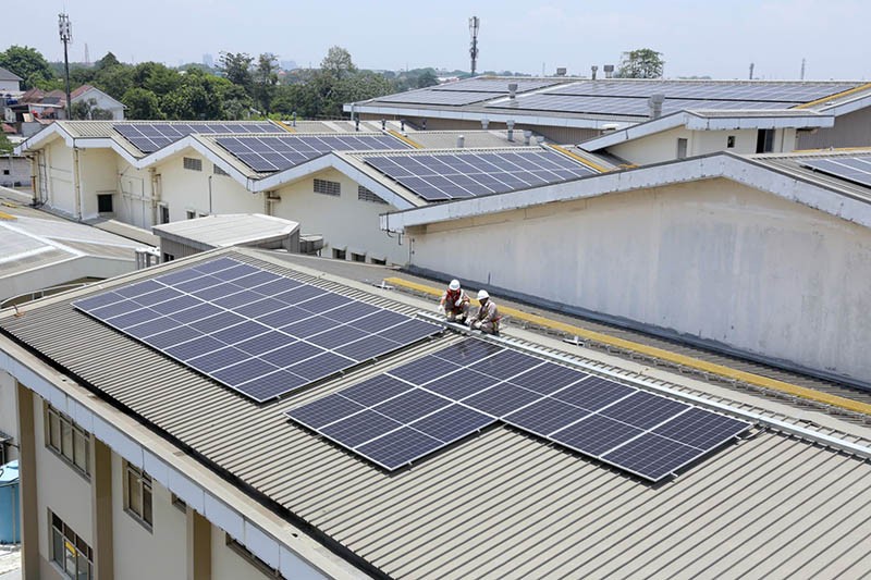 Instalasi Panel Surya Fotovoltaik Kurangi Emisi Gas Rumah Kaca - Bagian 1