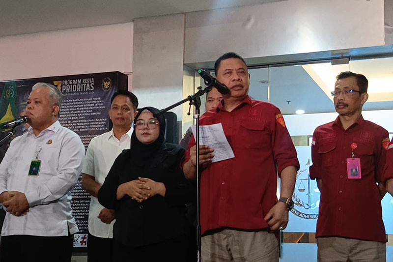 3 Hakim yang Vonis Bebas Ronald Tannur Ditetapkan sebagai Tersangka - Bagian 2