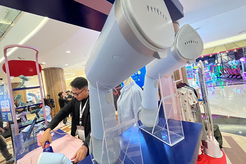 Kolaborasi di Jakarta Fashion Week 2024 - Bagian 3