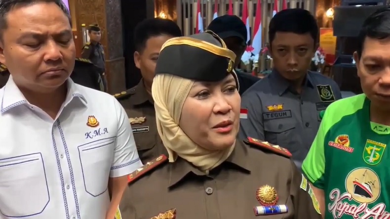 title Vonis Bebas Ronald Tannur Dianulir MA, Ini Penjelasan Kajati Jatim soal Proses Eksekusi Vonis Bebas Ronald Tannur Dianulir MA, Ini Penjelasan Kajati Jatim soal Proses Eksekusi