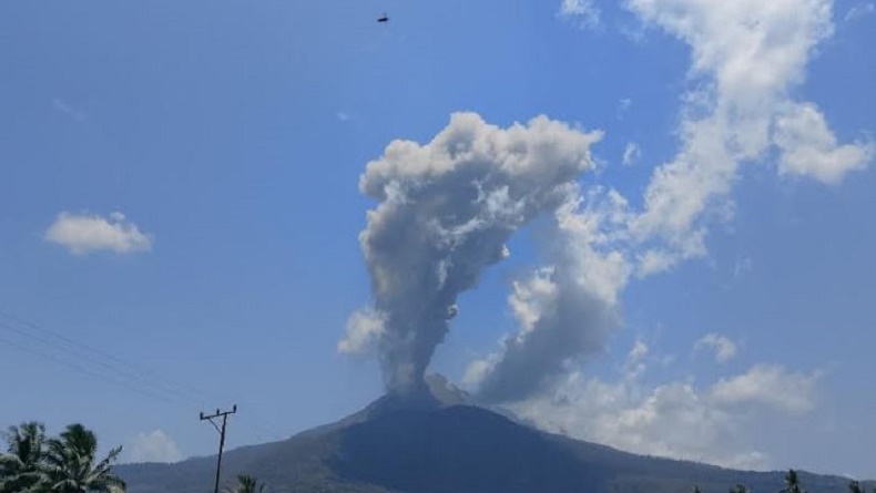 Gunung Lewotobi Laki-Laki Erupsi Hari Ini, Tinggi Abu Vulkanis Capai 1 Km