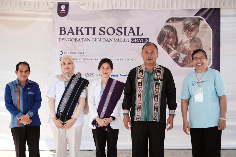 Pengobatan Gigi Gratis untuk Masyarakat Sumba - Bagian 4